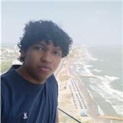 Profesor de música, clases de guitarra, piano, bajo, técnica vocal e iniciación musical